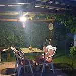 Lejlighed Ket Puli Vendeghaz *