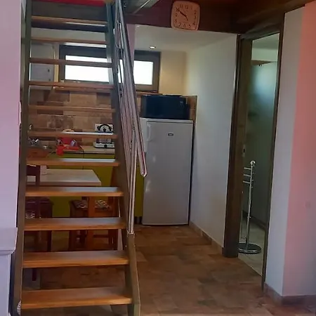 Ket Puli Vendeghaz *