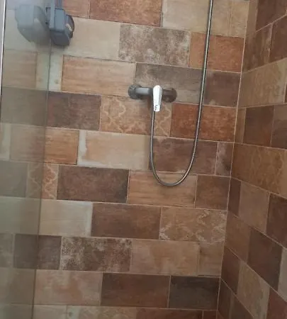 Ket Puli Vendeghaz *